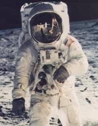 Aldrin sul suolo lunare